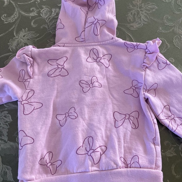 Minnie sweatshirt - Picture 2 of 5